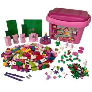 LEGO 4+ Lot Pink Castle Princess Girl Child Accessories Bricks LEGOS Pieces